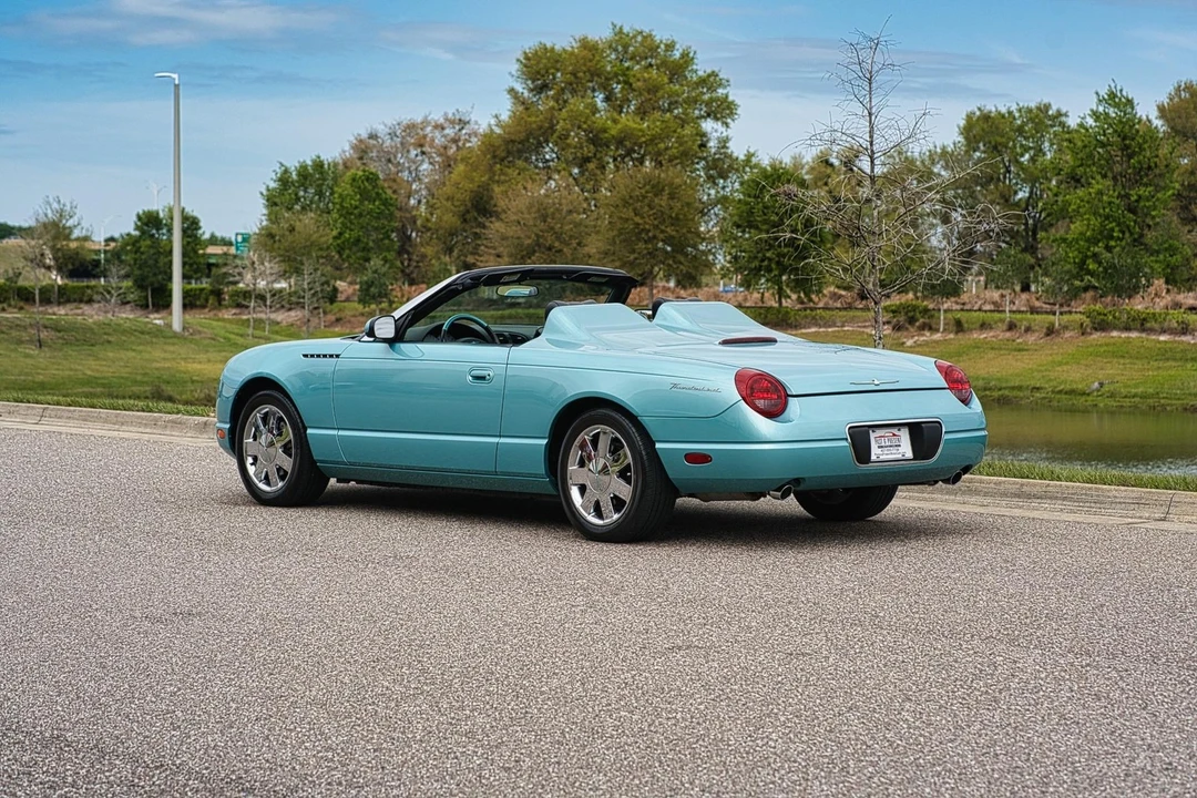 2002 Ford Thunderbird 11th Gen - Image 4 of 21