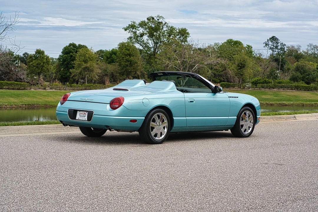 2002 Ford Thunderbird 11th Gen - Image 6 of 21