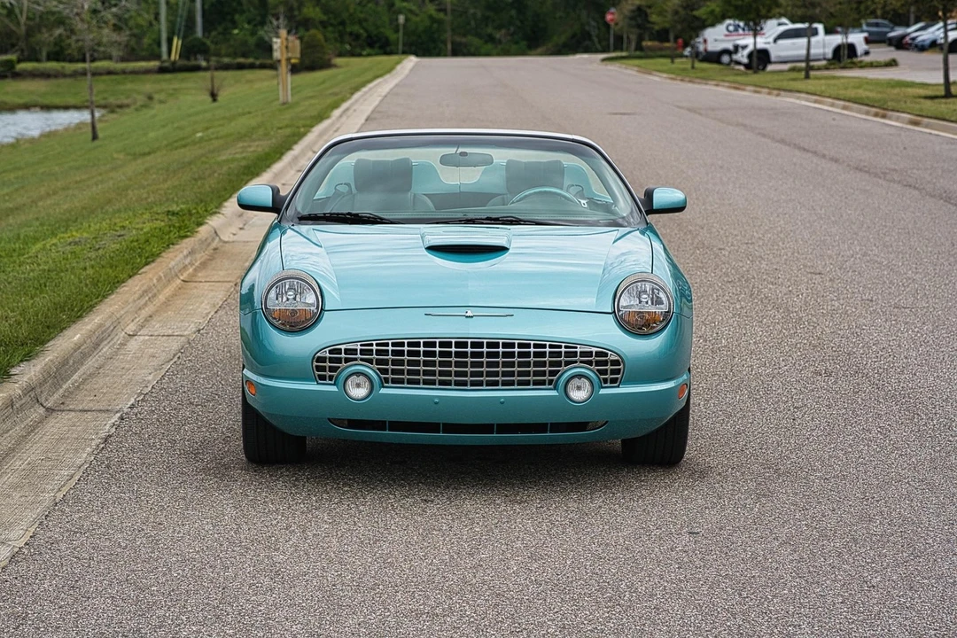 2002 Ford Thunderbird 11th Gen - Image 10 of 21