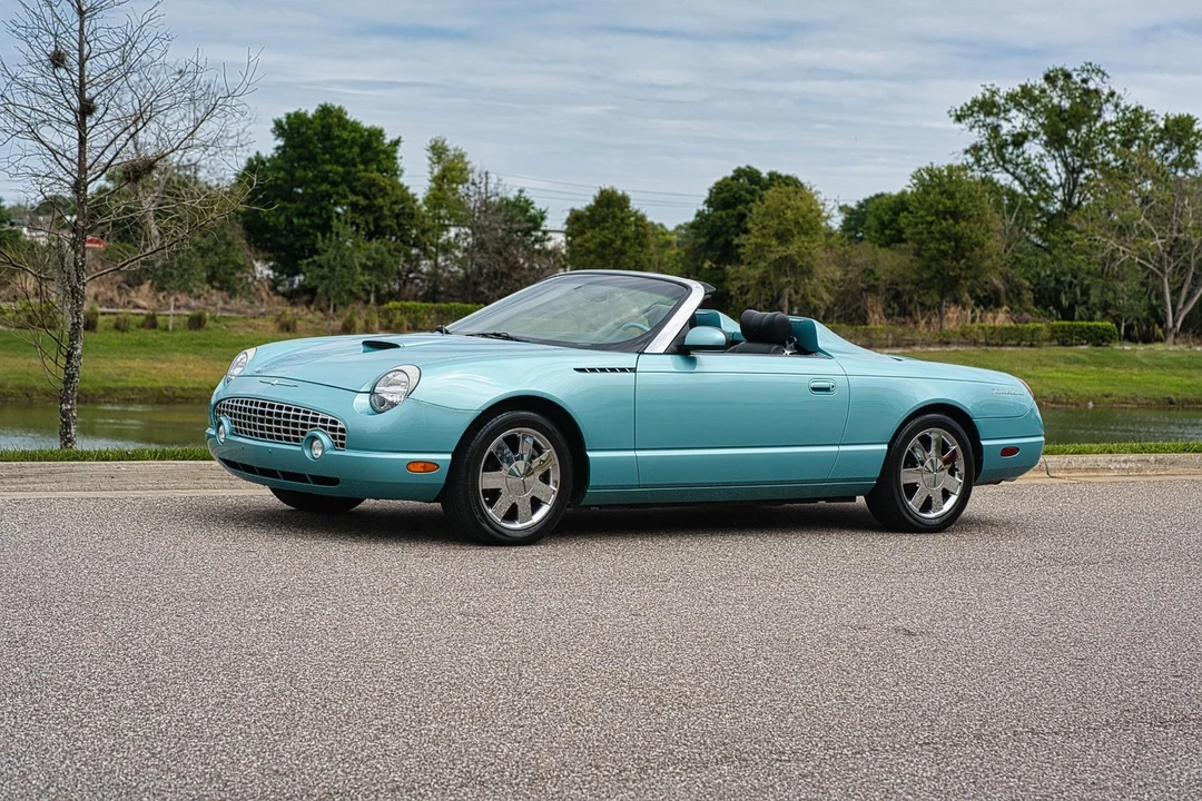 2002 Ford Thunderbird 11th Gen - Image 21 of 21