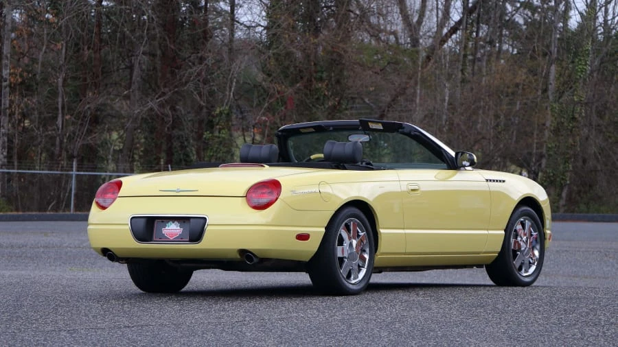 2002 Ford Thunderbird 11th Gen - Image 3 of 12