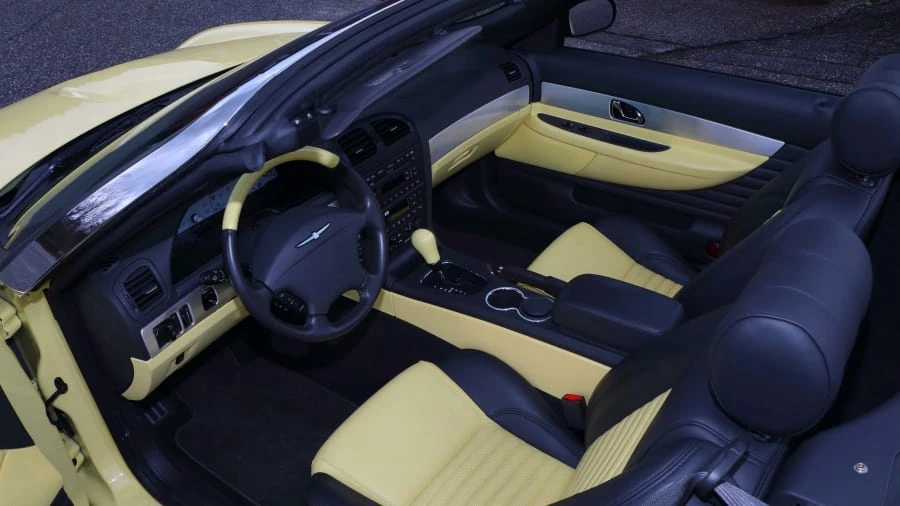 2002 Ford Thunderbird 11th Gen - Image 4 of 12