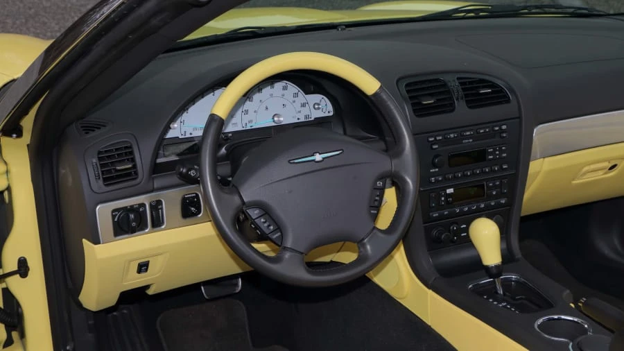 2002 Ford Thunderbird 11th Gen - Image 10 of 12