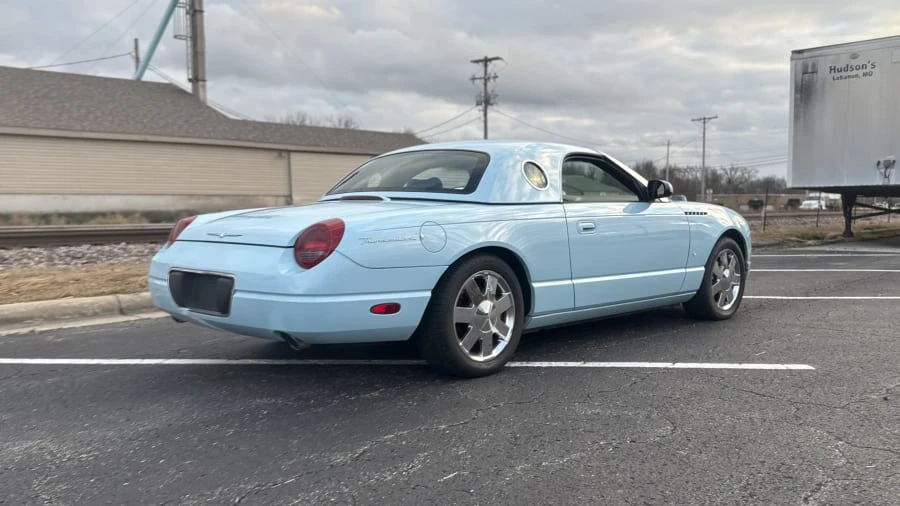 2002 Ford Thunderbird 11th Gen - Image 3 of 8