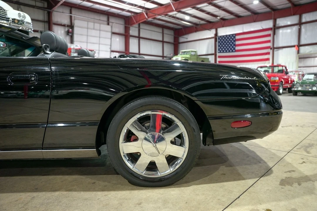 2002 Ford Thunderbird 11th Gen - Image 5 of 12