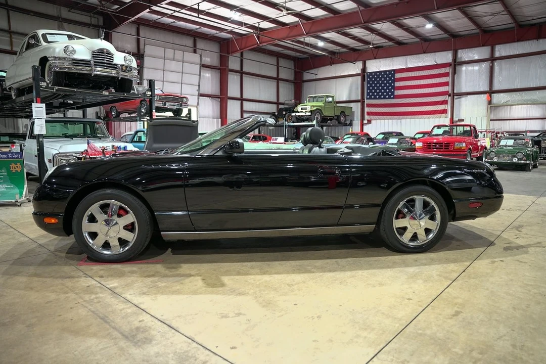 2002 Ford Thunderbird 11th Gen - Image 4 of 12