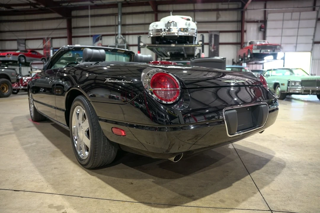 2002 Ford Thunderbird 11th Gen - Image 6 of 12