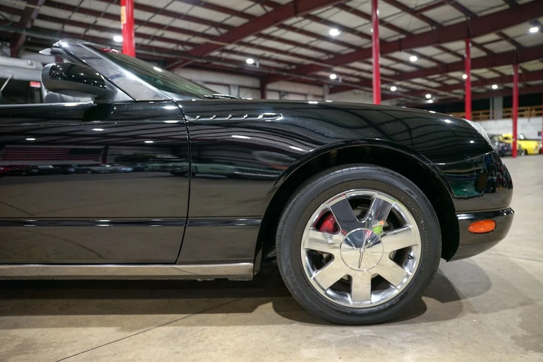 2002 Ford Thunderbird 11th Gen - Image 11 of 12