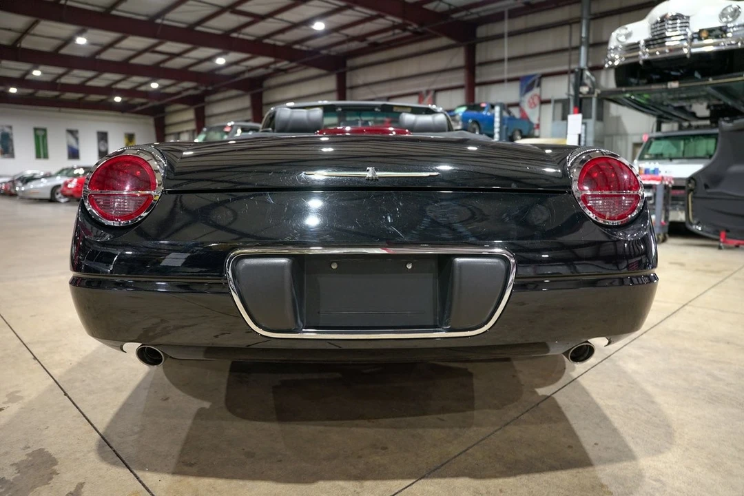 2002 Ford Thunderbird 11th Gen - Image 7 of 12