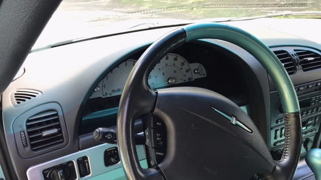 2002 Ford Thunderbird 11th Gen - Image 5 of 10