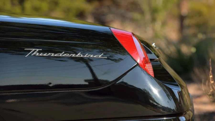 2002 Ford Thunderbird 11th Gen - Image 11 of 31