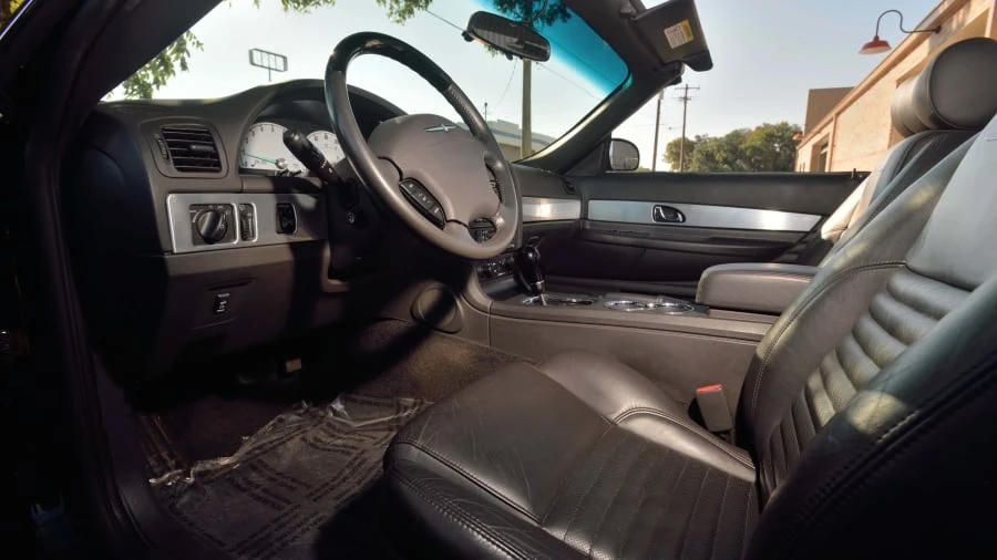 2002 Ford Thunderbird 11th Gen - Image 22 of 31