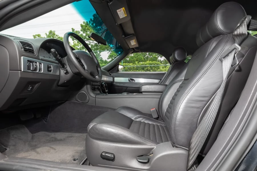 2002 Ford Thunderbird 11th Gen - Image 24 of 29
