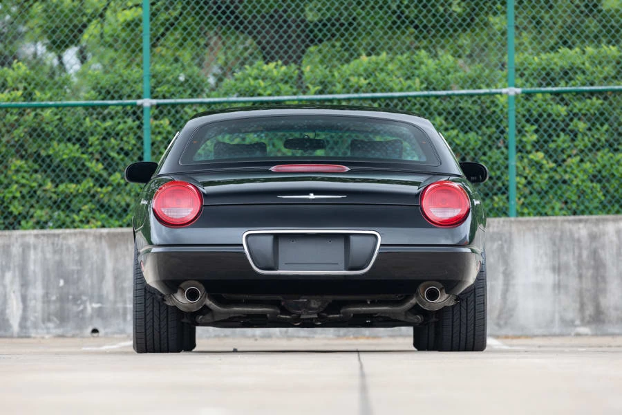 2002 Ford Thunderbird 11th Gen - Image 5 of 29