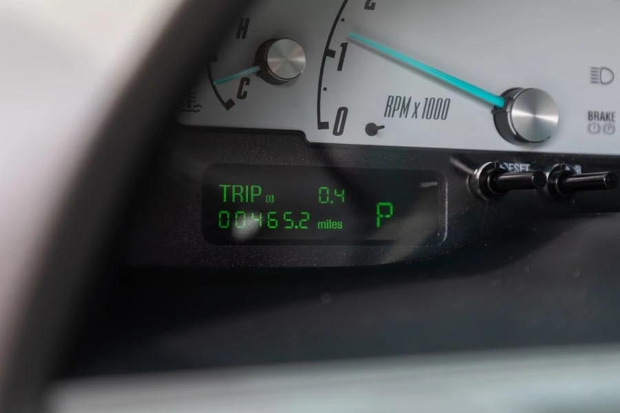 2002 Ford Thunderbird 11th Gen - Image 22 of 29