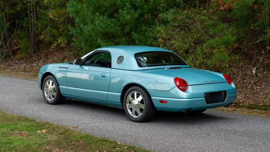 2002 Ford Thunderbird 11th Gen - Image 3 of 31