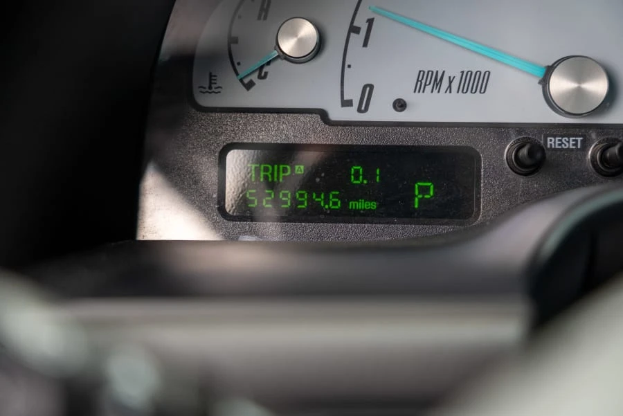 2002 Ford Thunderbird 11th Gen - Image 30 of 31