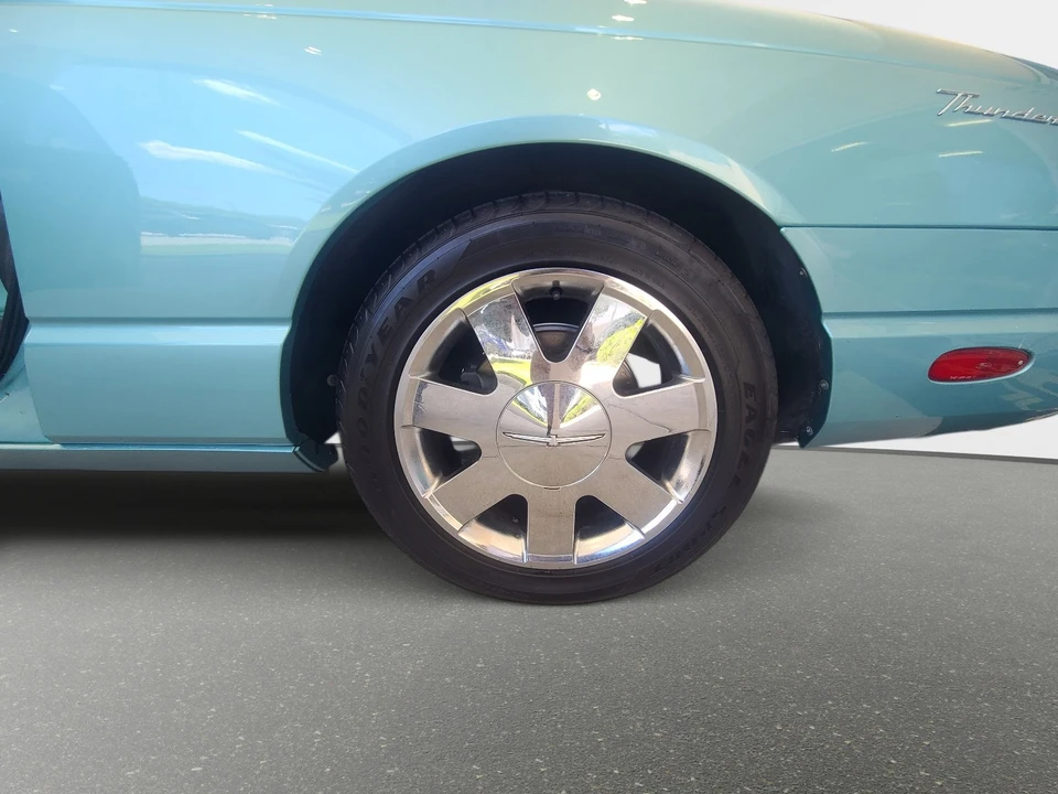 2002 Ford Thunderbird 11th Gen - Image 7 of 10