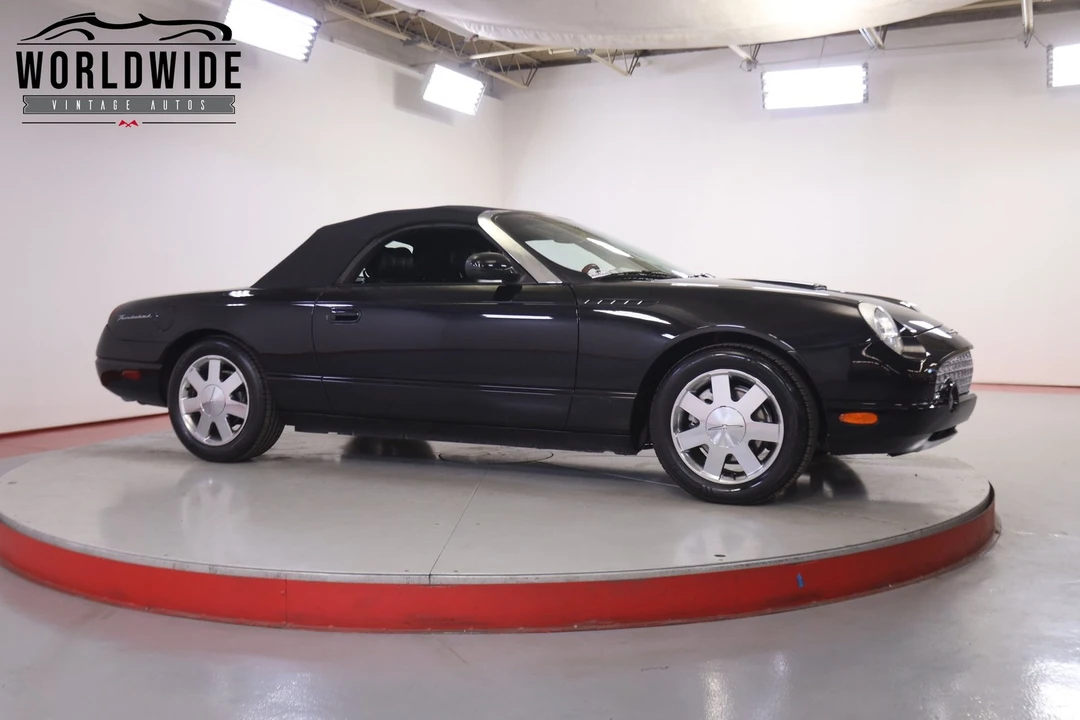 2002 Ford Thunderbird 11th Gen - Image 8 of 12