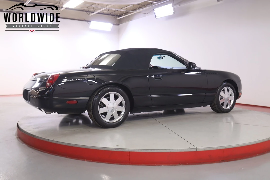 2002 Ford Thunderbird 11th Gen - Image 11 of 12