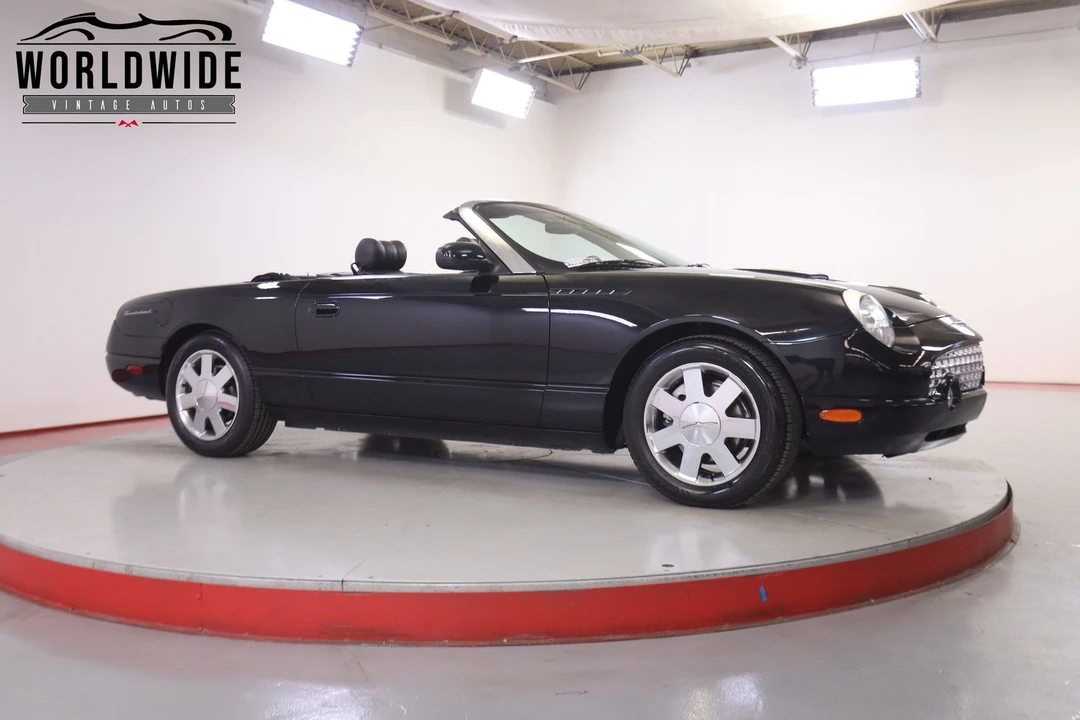 2002 Ford Thunderbird 11th Gen - Image 2 of 12