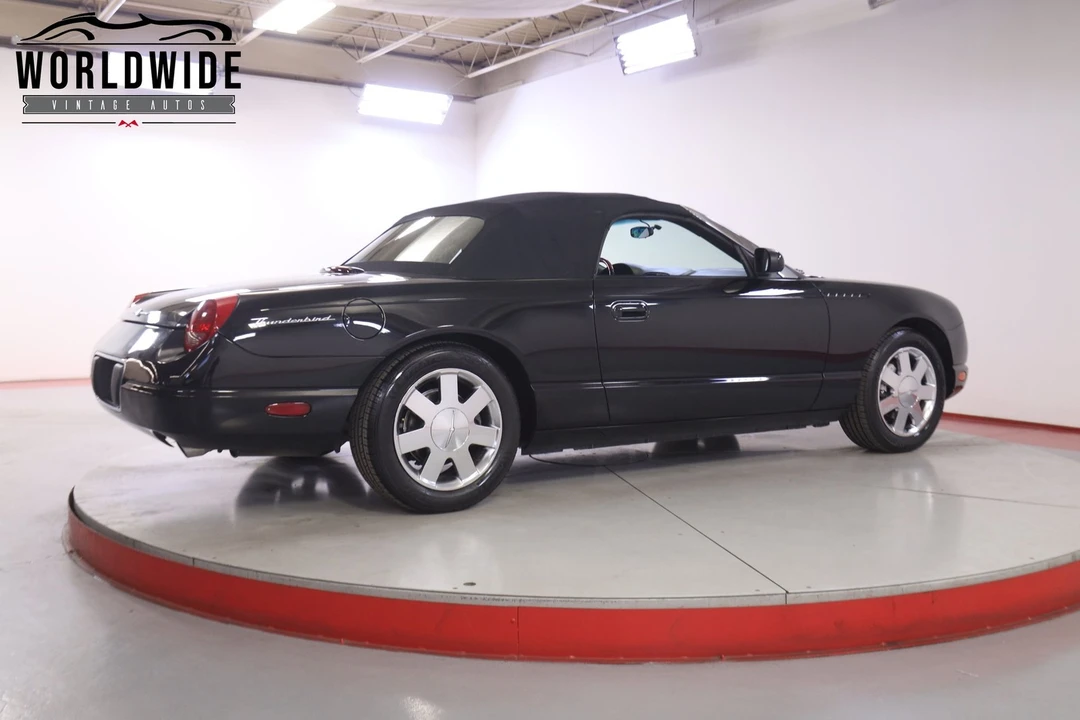 2002 Ford Thunderbird 11th Gen - Image 11 of 12