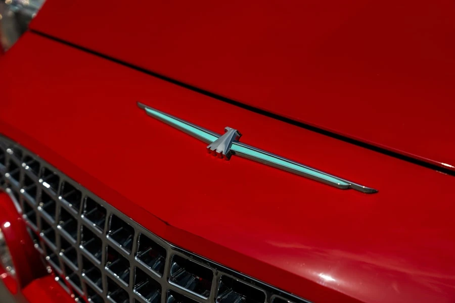 2002 Ford Thunderbird 11th Gen - Image 4 of 31