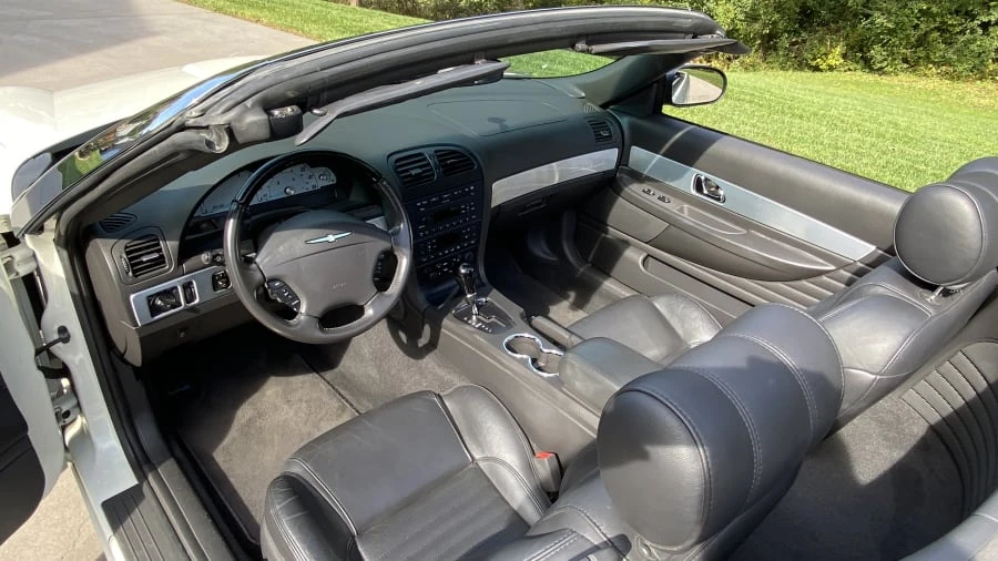 2002 Ford Thunderbird 11th Gen - Image 6 of 23
