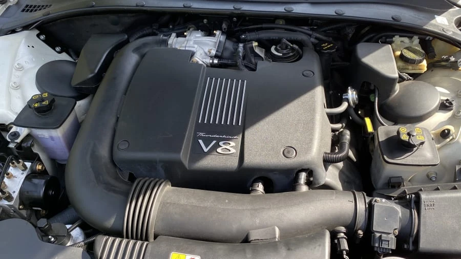 2002 Ford Thunderbird 11th Gen - Image 9 of 23