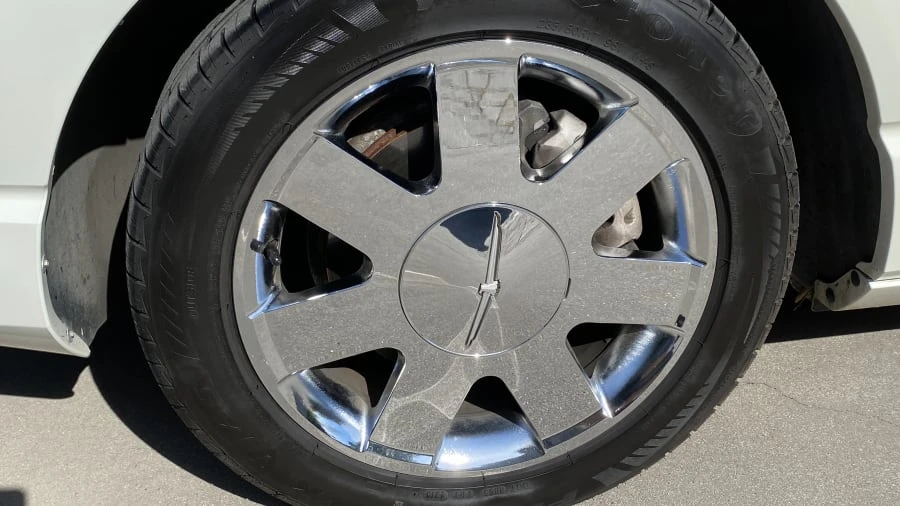 2002 Ford Thunderbird 11th Gen - Image 12 of 23