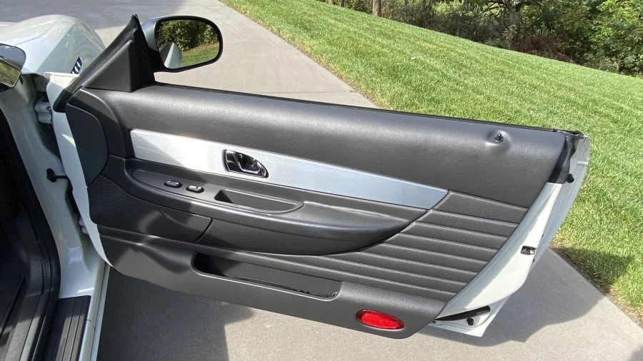 2002 Ford Thunderbird 11th Gen - Image 18 of 23