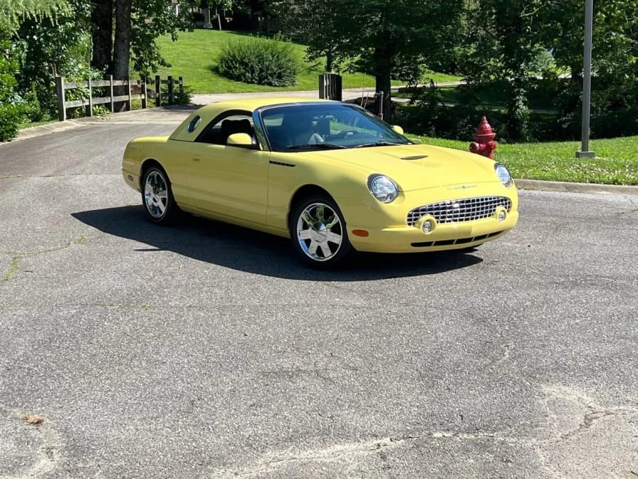 2002 Ford Thunderbird 11th Gen - Image 14 of 26