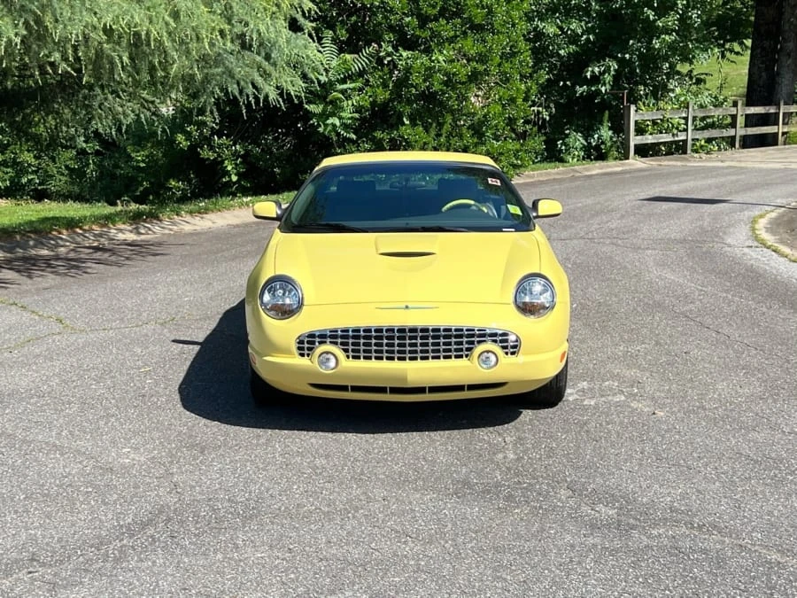 2002 Ford Thunderbird 11th Gen - Image 13 of 26