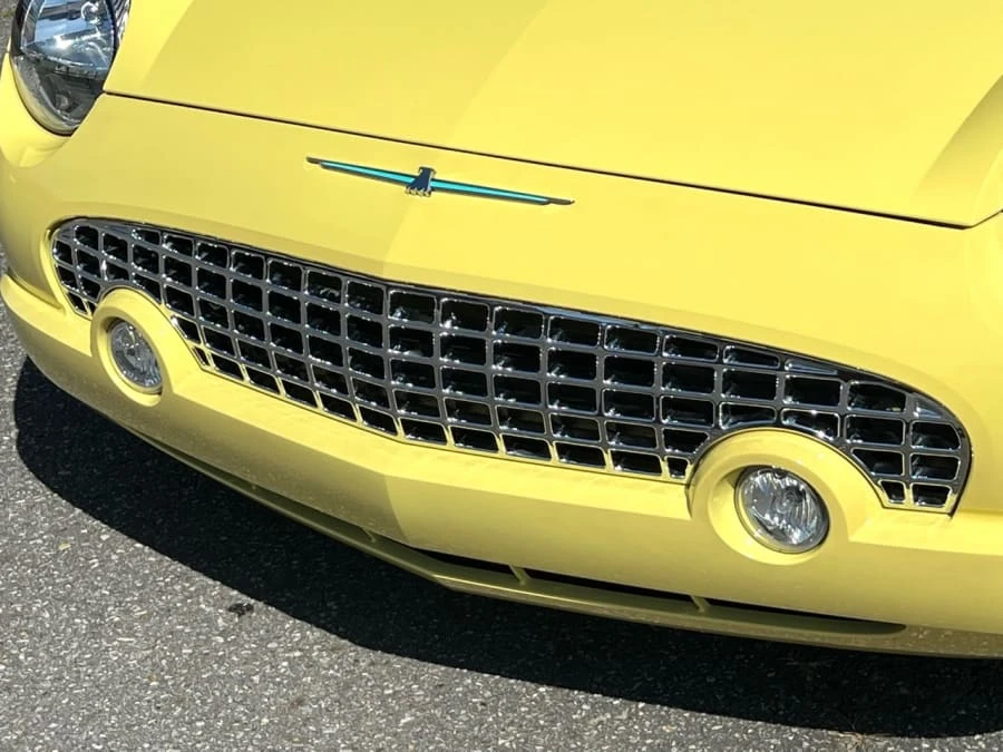 2002 Ford Thunderbird 11th Gen - Image 22 of 26