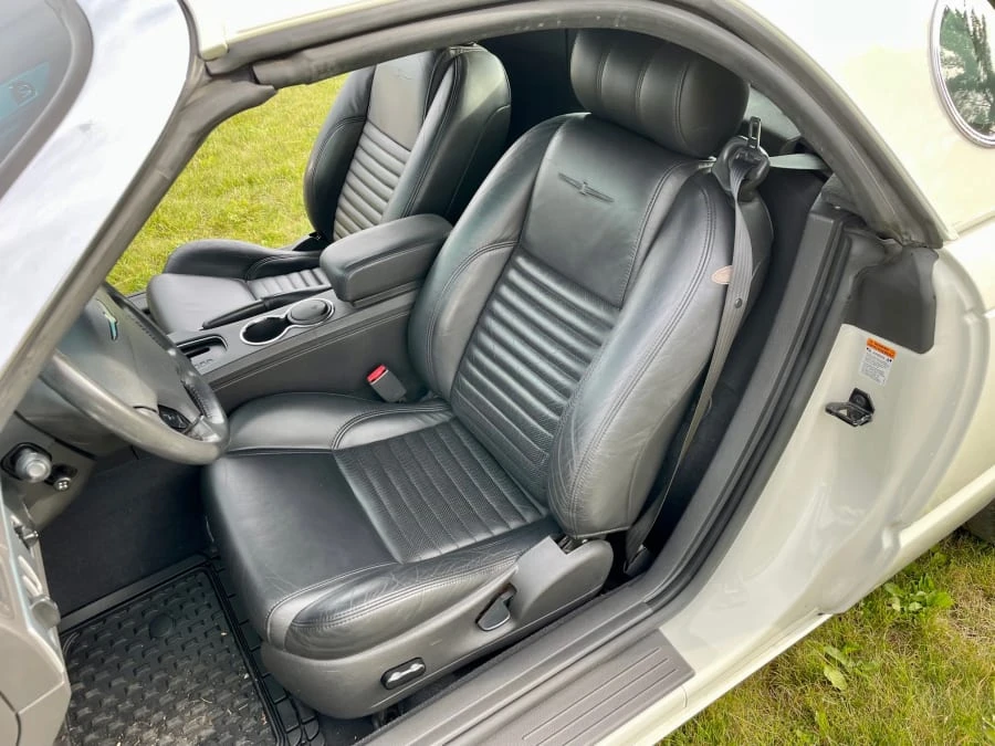 2002 Ford Thunderbird 11th Gen - Image 8 of 15