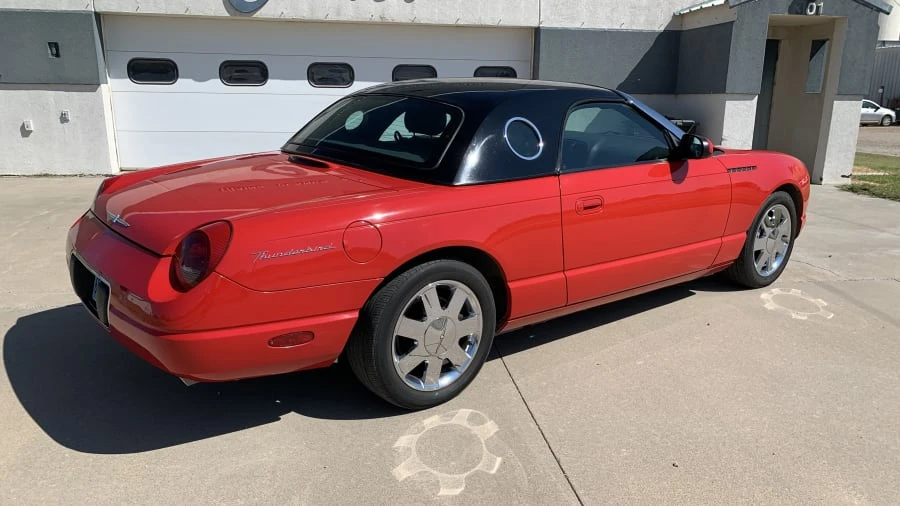 2002 Ford Thunderbird 11th Gen - Image 6 of 8