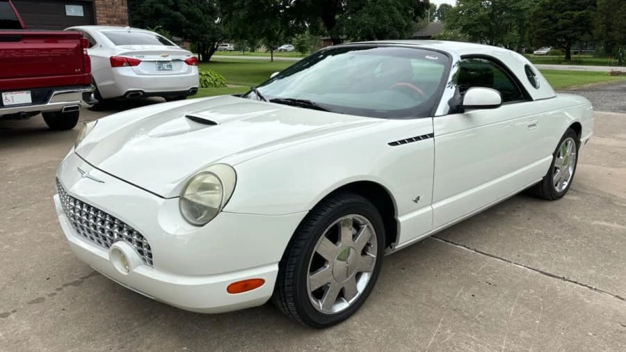 2002 Ford Thunderbird 11th Gen - Image 6 of 23