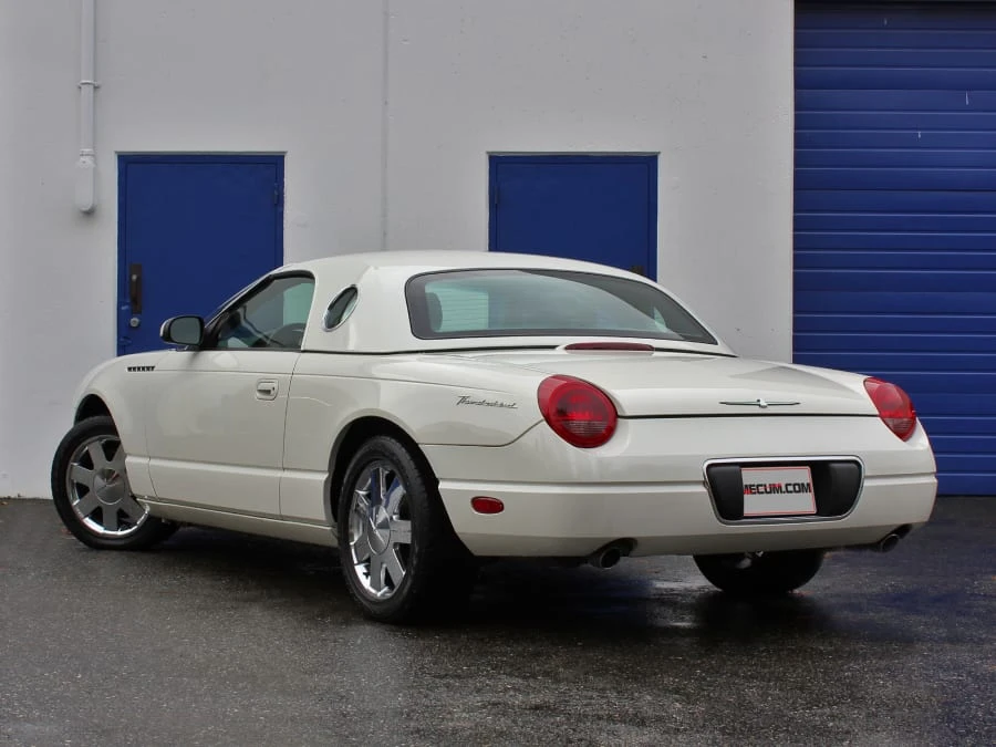 2002 Ford Thunderbird 11th Gen - Image 2 of 10