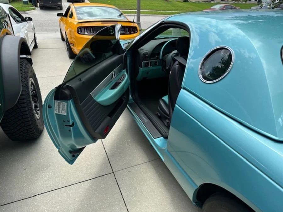 2002 Ford Thunderbird 11th Gen - Image 13 of 15