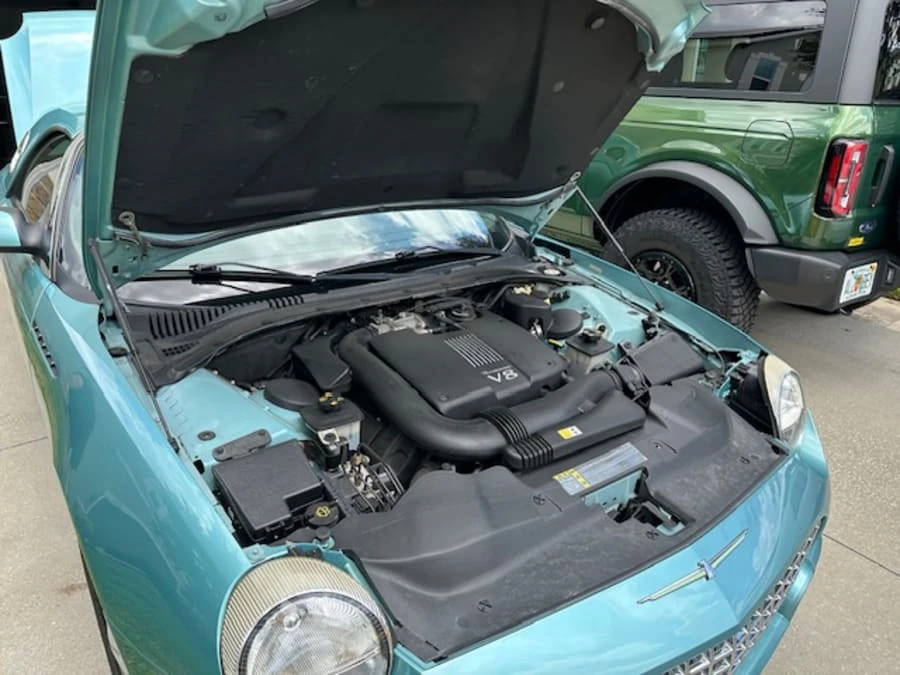 2002 Ford Thunderbird 11th Gen - Image 14 of 15