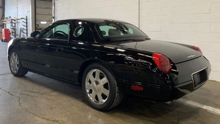 2002 Ford Thunderbird 11th Gen - Image 3 of 8