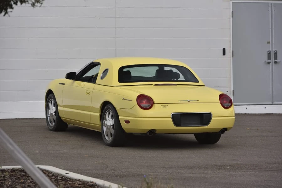 2002 Ford Thunderbird 11th Gen - Image 12 of 25