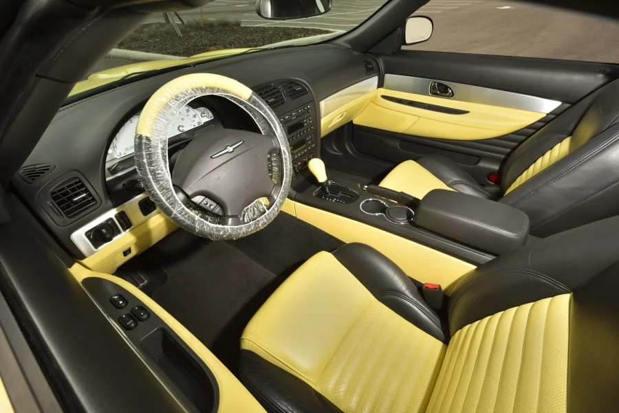 2002 Ford Thunderbird 11th Gen - Image 19 of 25
