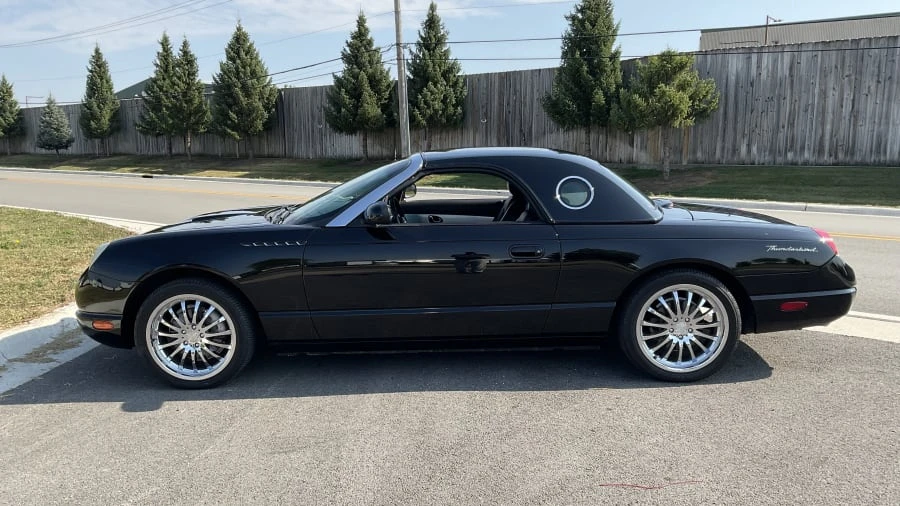 2002 Ford Thunderbird 11th Gen - Image 8 of 13