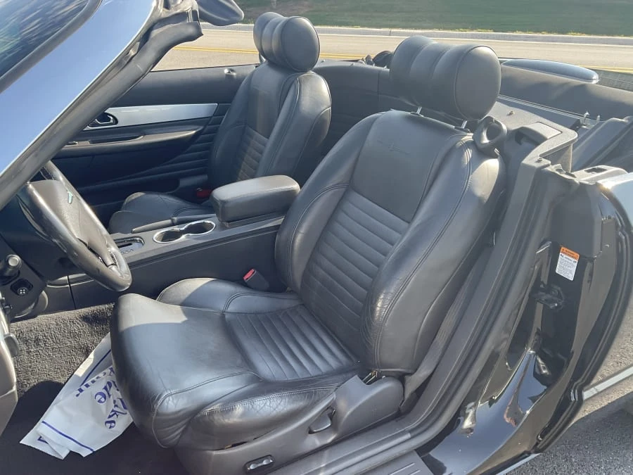 2002 Ford Thunderbird 11th Gen - Image 11 of 13