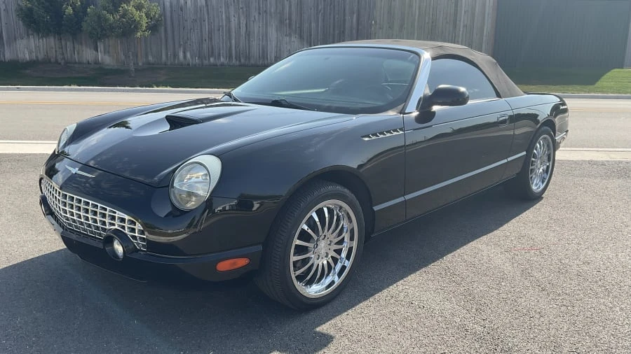 2002 Ford Thunderbird 11th Gen - Image 4 of 13