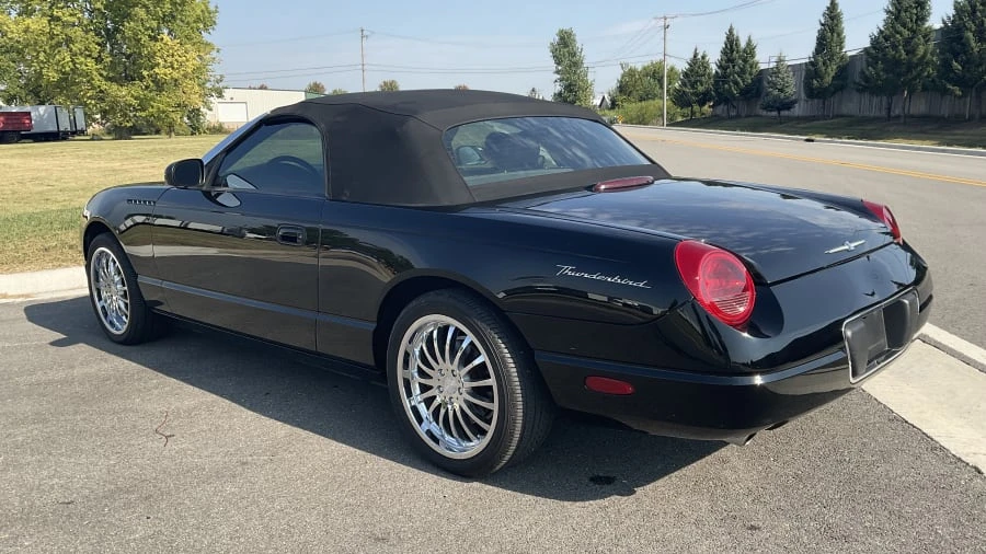 2002 Ford Thunderbird 11th Gen - Image 6 of 13