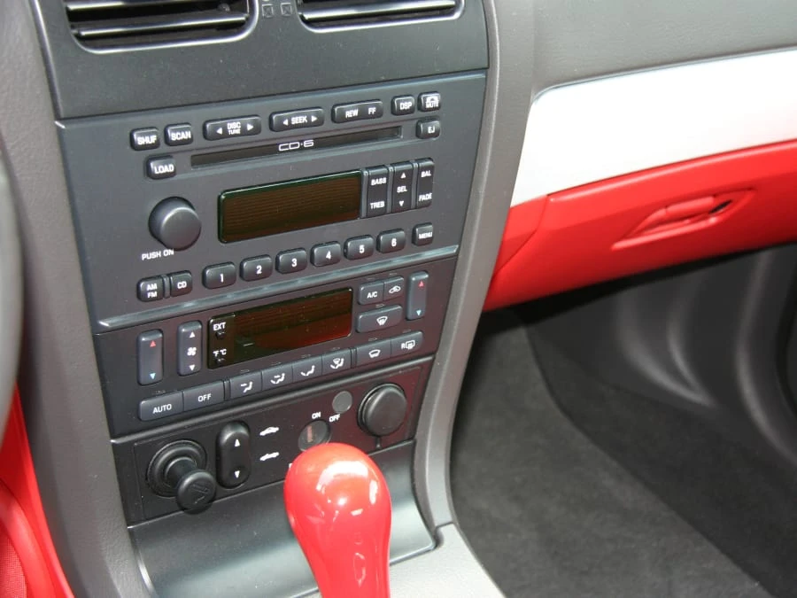 2002 Ford Thunderbird 11th Gen - Image 4 of 8
