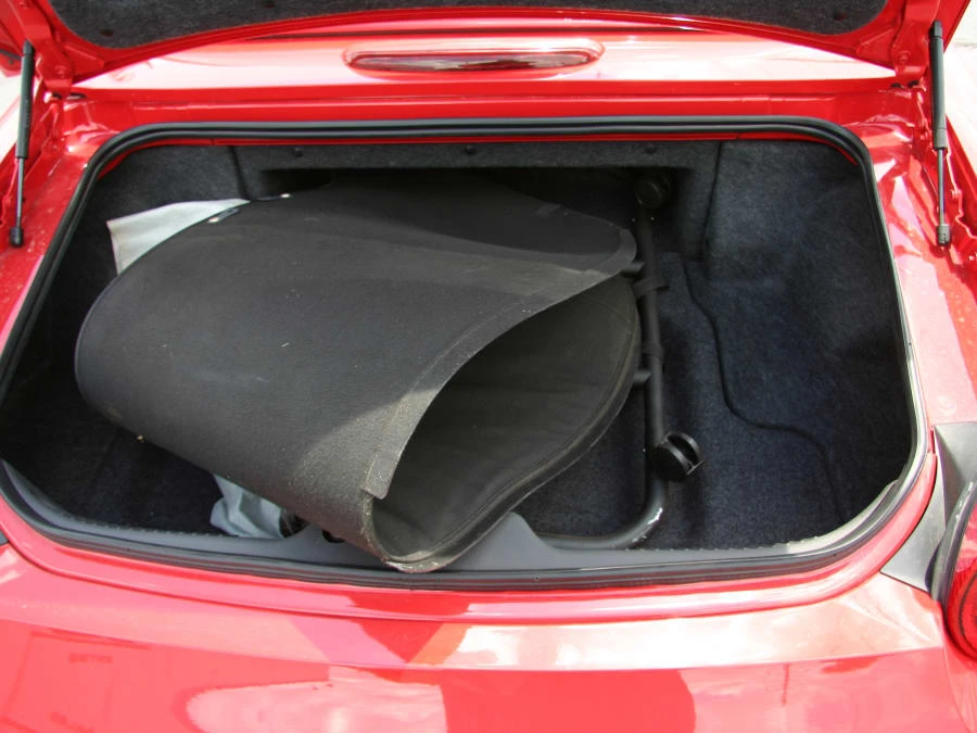 2002 Ford Thunderbird 11th Gen - Image 5 of 8