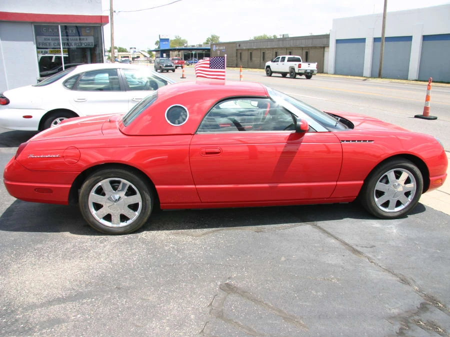 2002 Ford Thunderbird 11th Gen - Image 8 of 8